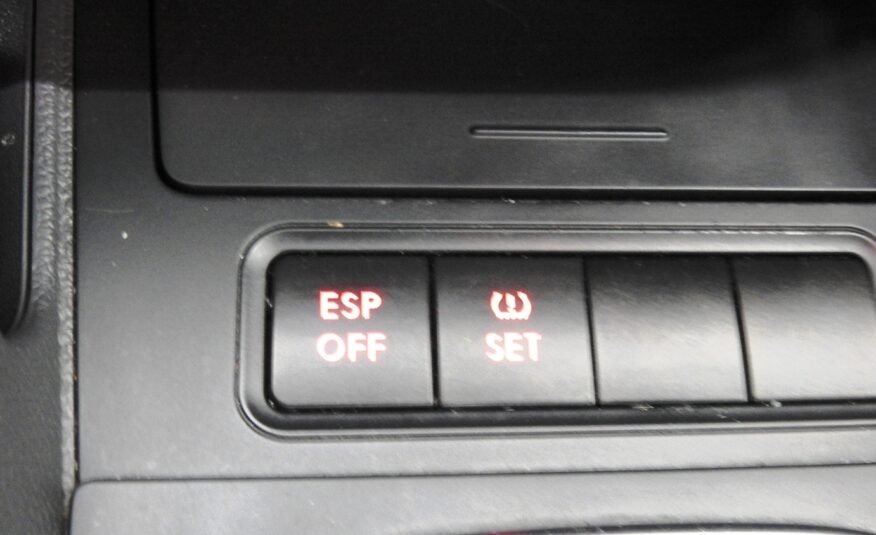 VOLKSWAGEN Golf 5 2.0 TDI GT Sport