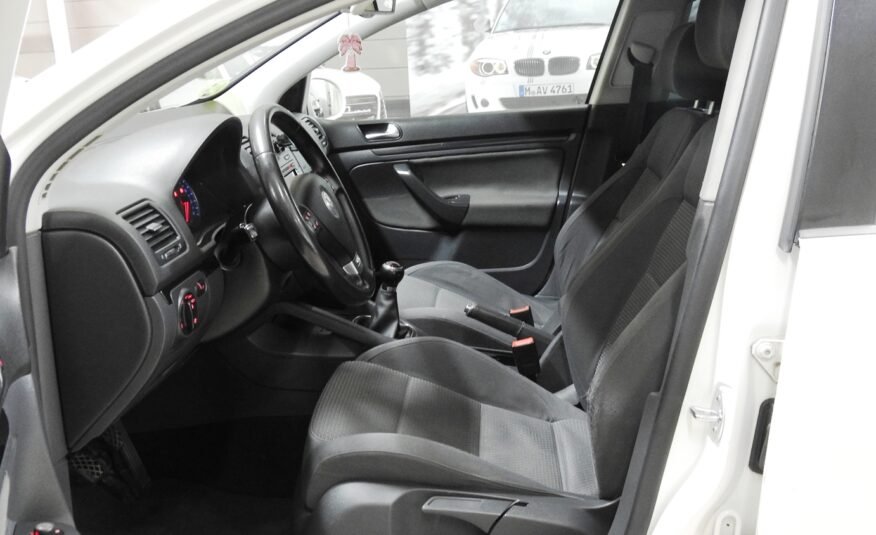 VOLKSWAGEN Golf 5 2.0 TDI GT Sport