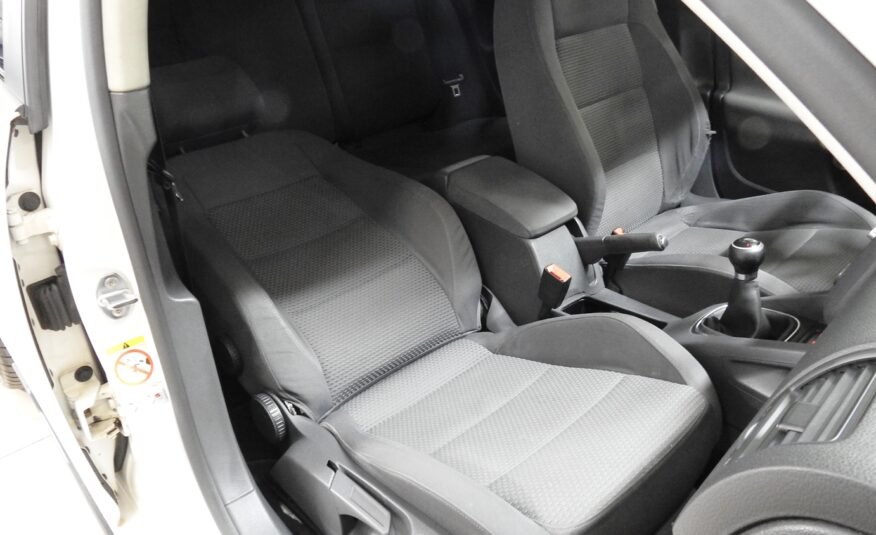 VOLKSWAGEN Golf 5 2.0 TDI GT Sport