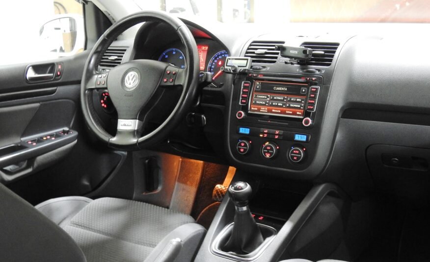 VOLKSWAGEN Golf 5 2.0 TDI GT Sport
