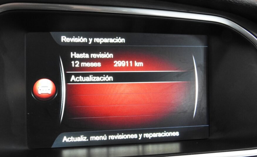 VOLVO V40 2.0 D2 Summum