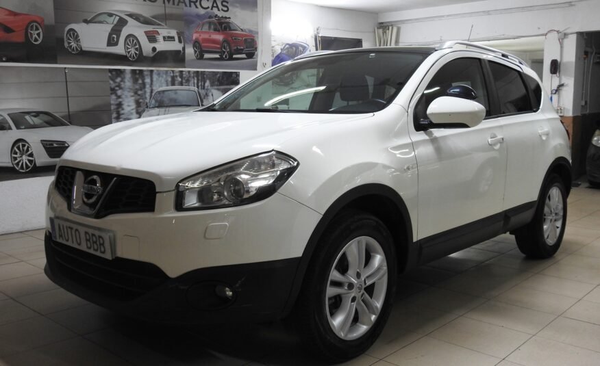 NISSAN QASHQAI 2.0 TEKNA PREMIUM 4×4 CVT 17 Piel Negra