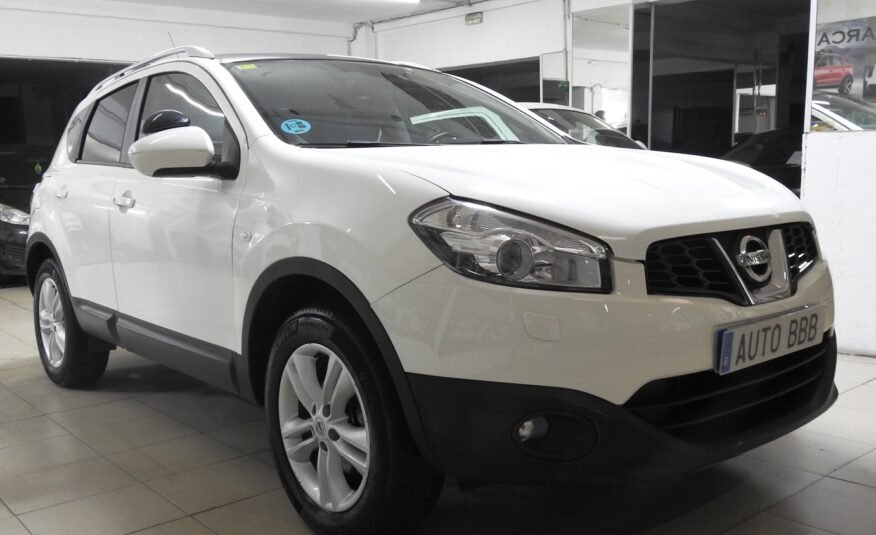 NISSAN QASHQAI 2.0 TEKNA PREMIUM 4×4 CVT 17 Piel Negra