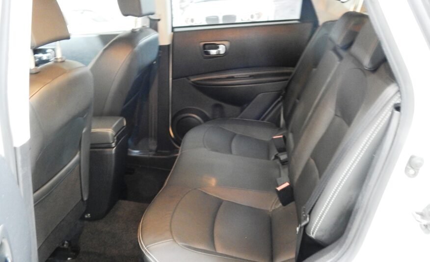 NISSAN QASHQAI 2.0 TEKNA PREMIUM 4×4 CVT 17 Piel Negra