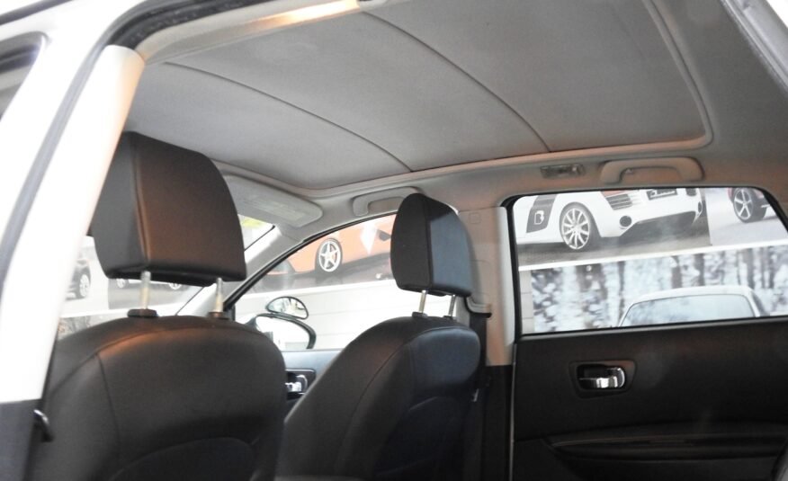 NISSAN QASHQAI 2.0 TEKNA PREMIUM 4×4 CVT 17 Piel Negra