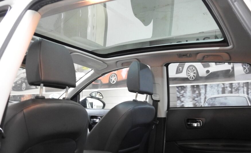 NISSAN QASHQAI 2.0 TEKNA PREMIUM 4×4 CVT 17 Piel Negra
