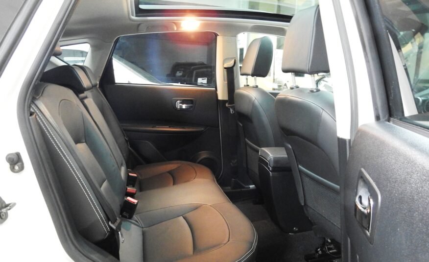 NISSAN QASHQAI 2.0 TEKNA PREMIUM 4×4 CVT 17 Piel Negra
